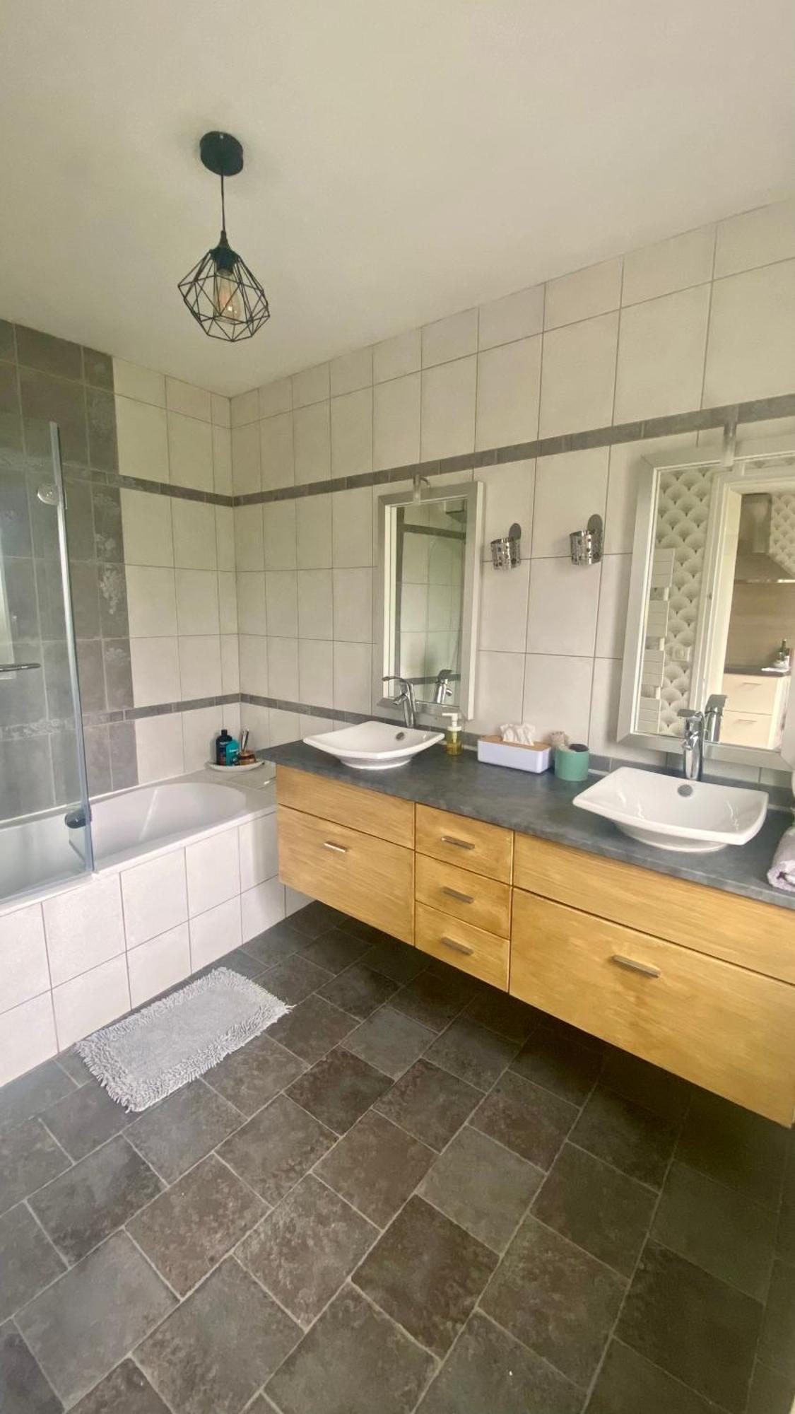 Les Perdrix Apartment Charleville-Mezieres Ngoại thất bức ảnh